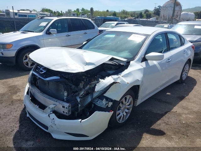 Nissan Altima 2.5 S 2017 1N4AL3AP4HN315980 Image 2