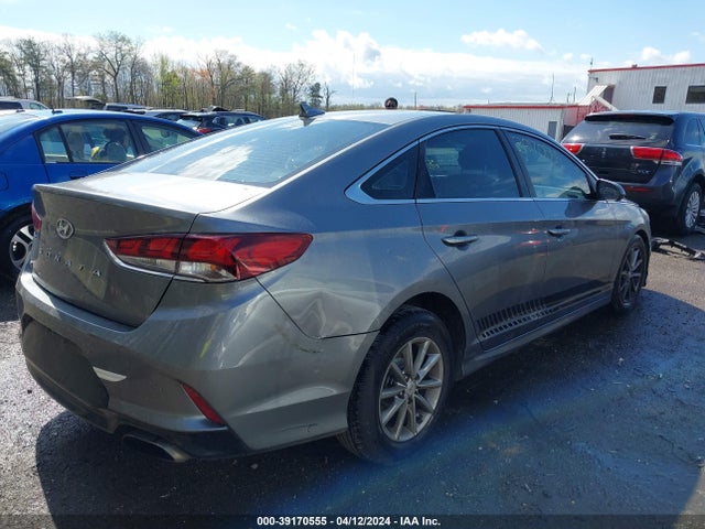 Hyundai SONATA SE 2018 5NPE24AF3JH624471 Image 4
