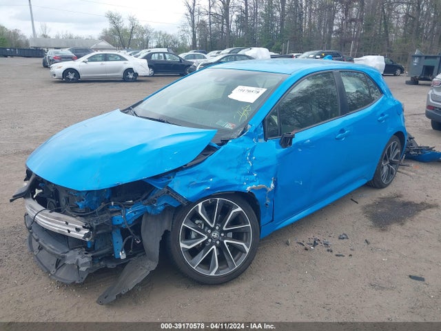 Toyota Corolla Xse 2020 JTNA4RBE9L3090379 Image 2