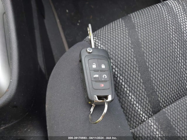 Chevrolet Sonic Lt Auto 2016 1G1JC5SG7G4162321 Image 11