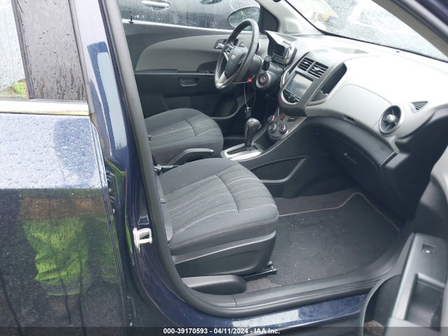 Chevrolet Sonic Lt Auto 2016 1G1JC5SG7G4162321 Image 5