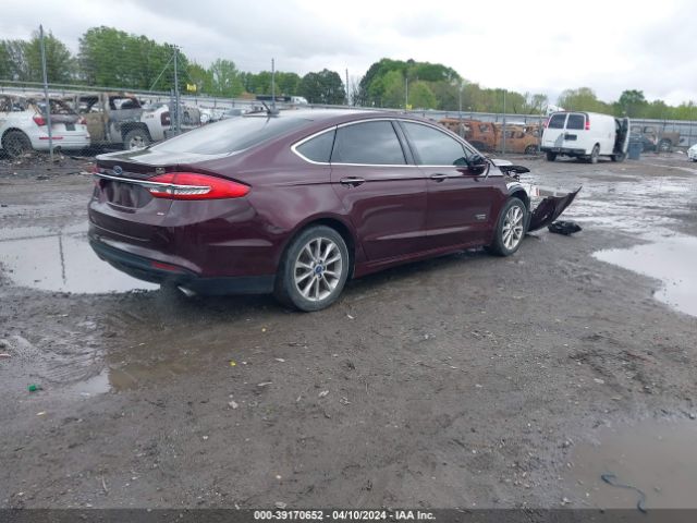 3FA6P0PU8JR199305 Ford Fusion Energi Se Luxury