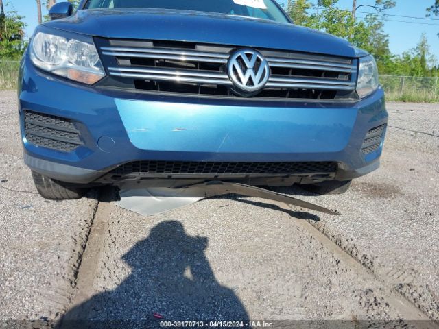 WVGAV7AX0HK049043 Volkswagen Tiguan 2.0t/2.0t S