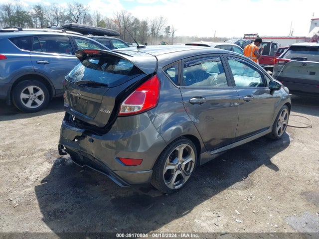 Ford FIESTA ST 2017 3FADP4GX9HM117002 Image 4
