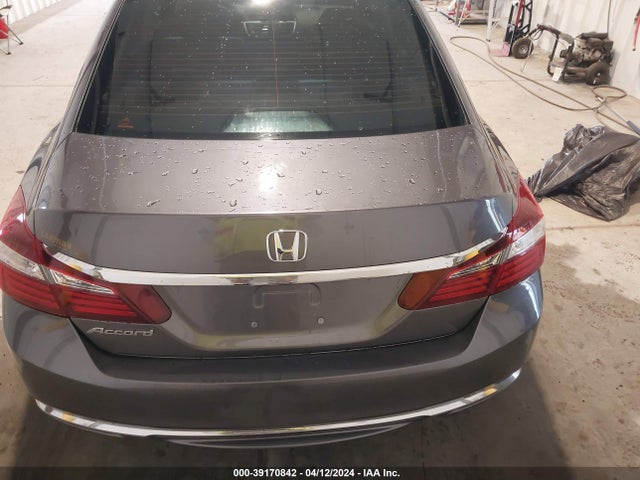 Honda ACCORD LX 2017 1HGCR2F30HA147278 Image 17