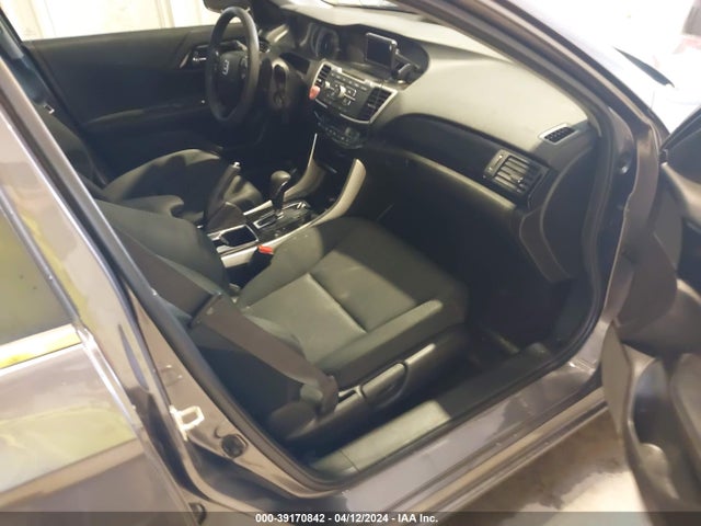Honda ACCORD LX 2017 1HGCR2F30HA147278 Image 5