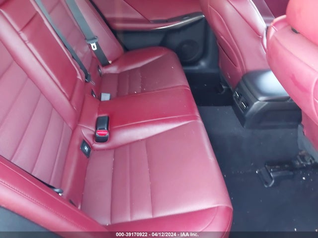 JTHBA1D28G5036442 Lexus IS 200T