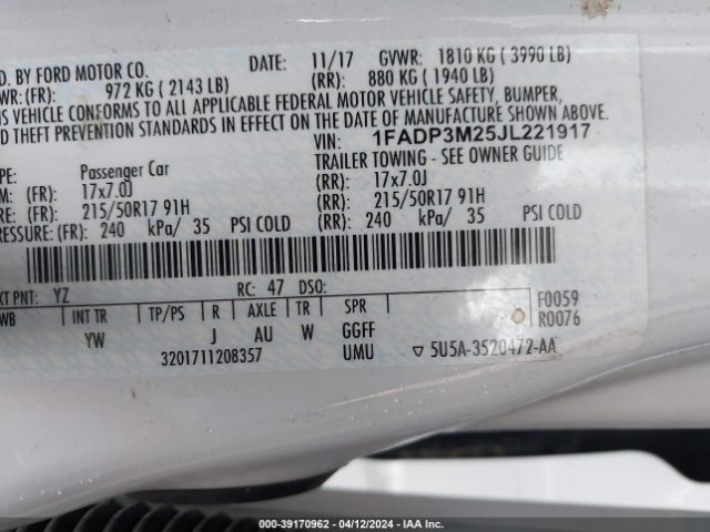 1FADP3M25JL221917 Ford FOCUS SEL
