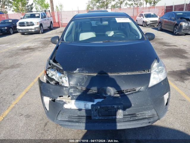 JTDKN3DU9F1976435 Toyota Prius Four