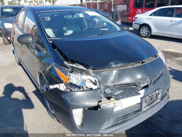 JTDKN3DU9F1976435 Toyota Prius Four