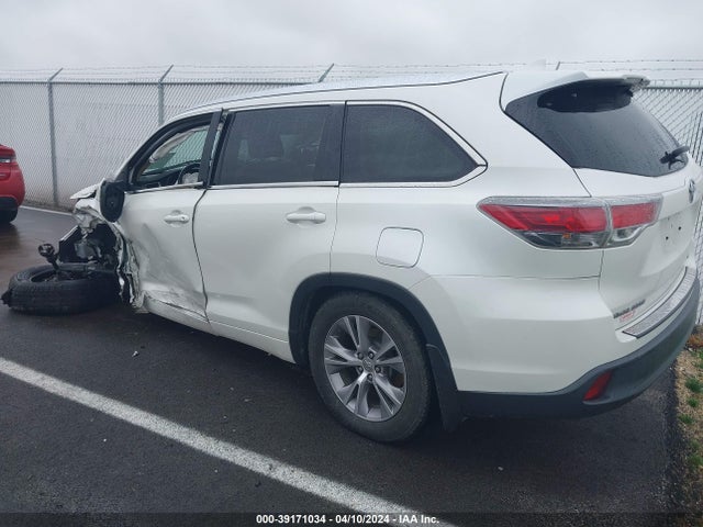Toyota Highlander Xle V6 2014 5TDJKRFH1ES049180 Image 3