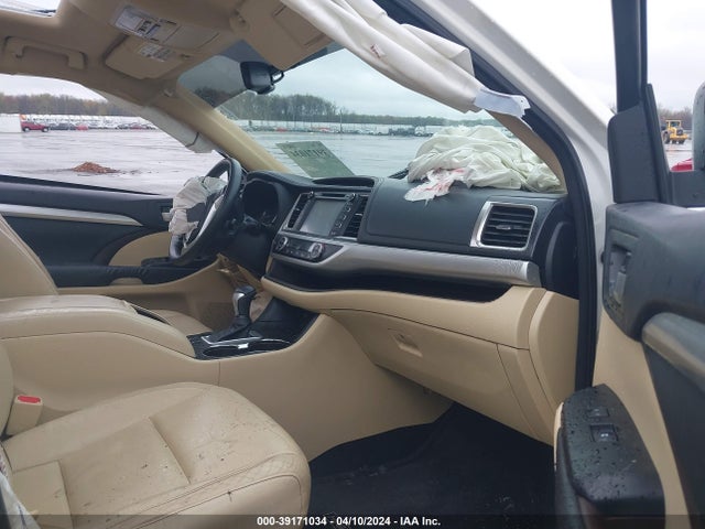 Toyota Highlander Xle V6 2014 5TDJKRFH1ES049180 Image 5