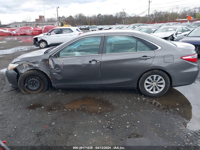 Toyota CAMRY LE 2016 4T4BF1FK0GR546565 Image 14