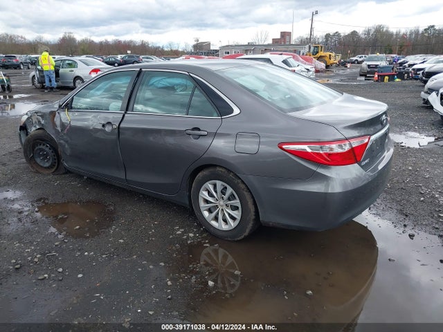 Toyota CAMRY LE 2016 4T4BF1FK0GR546565 Image 3