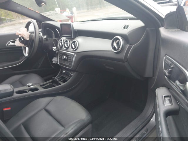 Mercedes-Benz CLA 250 2014 WDDSJ4EBXEN032767 Image 5