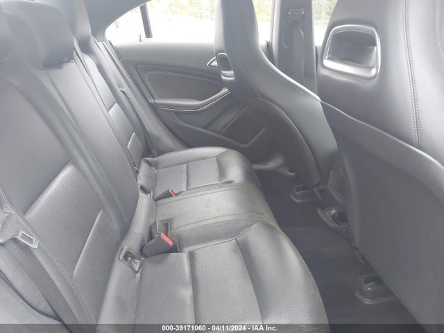 Mercedes-Benz CLA 250 2014 WDDSJ4EBXEN032767 Image 8