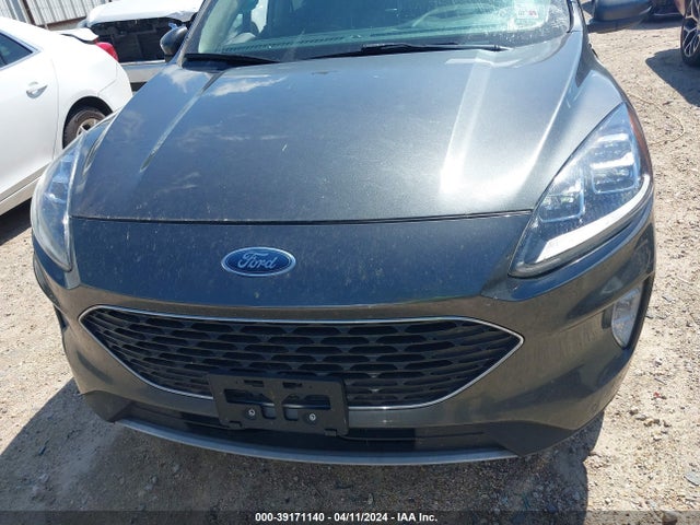 1FMCU9DZ9LUB27157 Ford Escape Titanium Hybrid