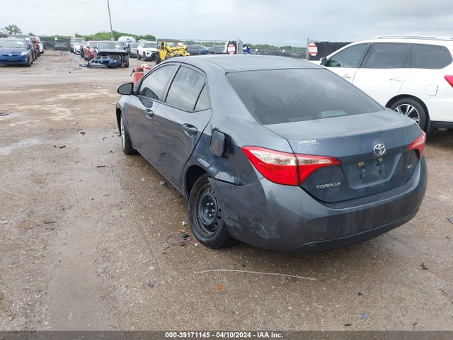 Toyota COROLLA LE 2017 5YFBURHE1HP606877 Image 3