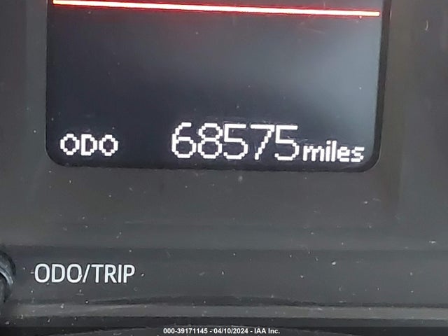Toyota COROLLA LE 2017 5YFBURHE1HP606877 Image 7