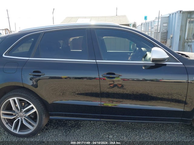 WA1CGAFP4EA032688 Audi Sq5 3.0t Premium Plus