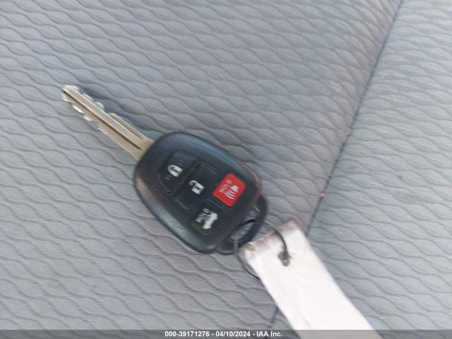 Toyota COROLLA LE 2016 2T1BURHE7GC599383 Image 11