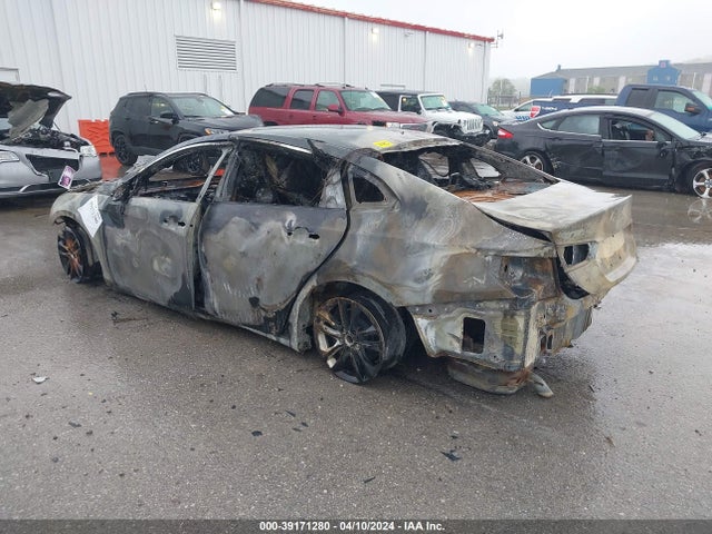 Chevrolet MALIBU LT 2018 1G1ZD5ST3JF119328 Image 3