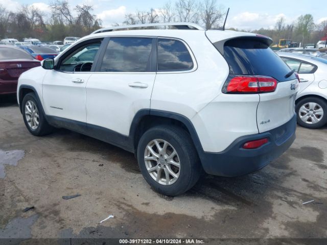 1C4PJMLB8JD602977 Jeep Cherokee Latitude Plus 4x4