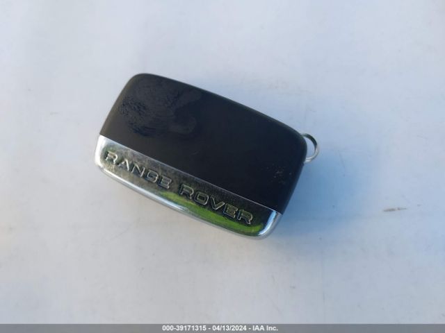 SALYL2EX6KA201886 Land Rover Range Rover Velar P250 R-dynamic Se