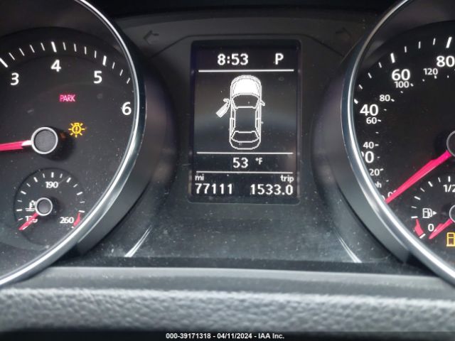 1VWAT7A33GC017622 Volkswagen Passat 1.8t S