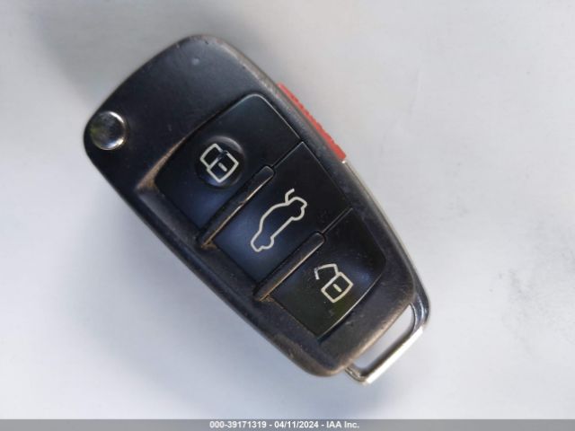 WA1HCCFS4HR017793 Audi Q3 2.0t Premium