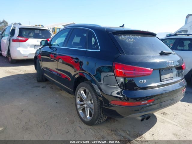 WA1HCCFS4HR017793 Audi Q3 2.0t Premium