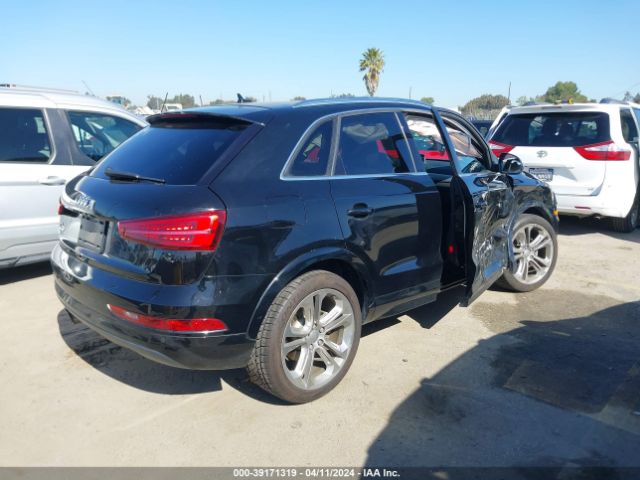 WA1HCCFS4HR017793 Audi Q3 2.0t Premium