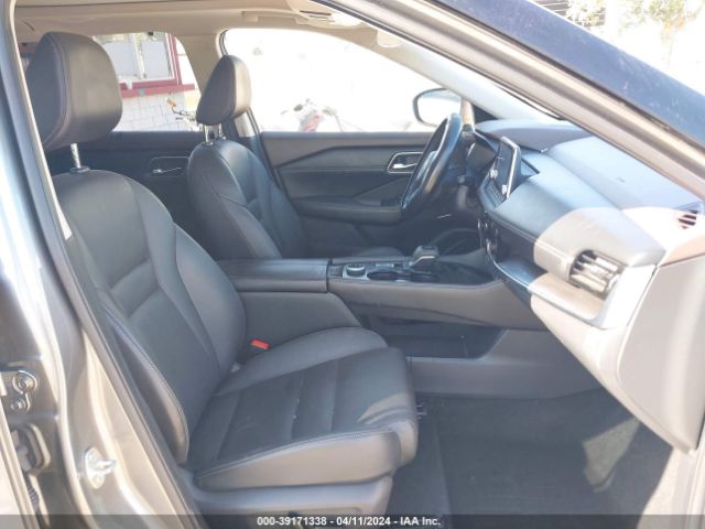 JN8AT3CB5MW215150 Nissan Rogue Sl Intelligent Awd