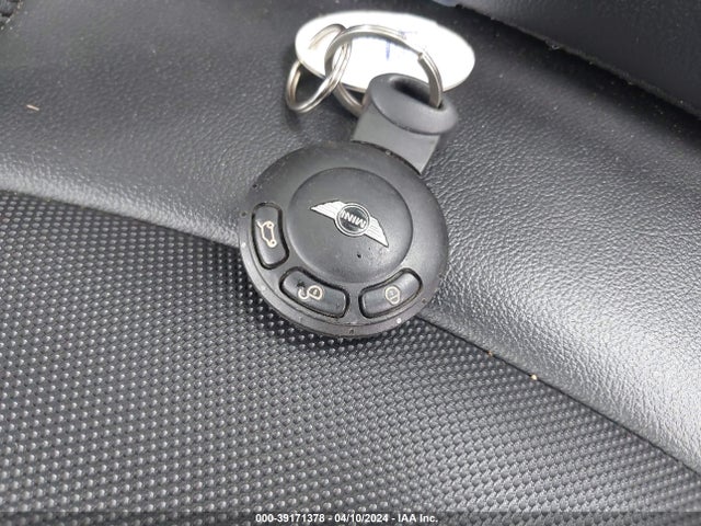 2014 MINI COUNTRYMAN WMWZC5C59EWP39484 Photo 10