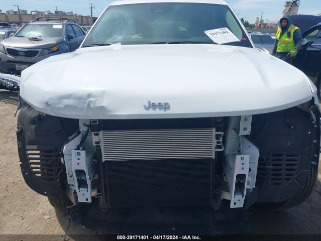 1C4RJJAG9P8755164 Jeep Grand Cherokee L Laredo 4x2