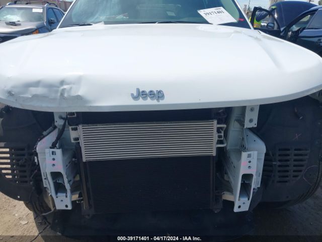 1C4RJJAG9P8755164 Jeep Grand Cherokee L Laredo 4x2