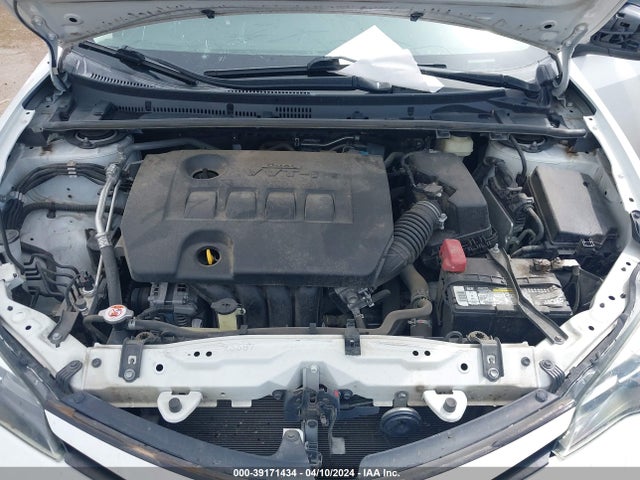 Toyota COROLLA SE 2018 2T1BURHE0JC015204 Image 10