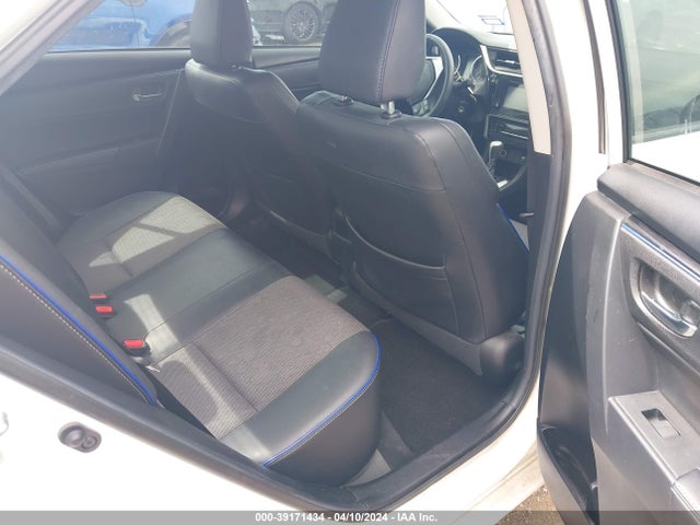 Toyota COROLLA SE 2018 2T1BURHE0JC015204 Image 8