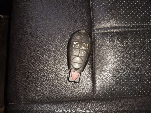 2C4RDGEG0JR337530 Dodge Grand Caravan Gt