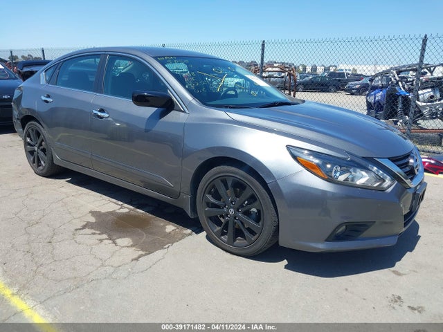 Nissan Altima 2.5 Sr 2017 1N4AL3AP7HC241708 Image 1