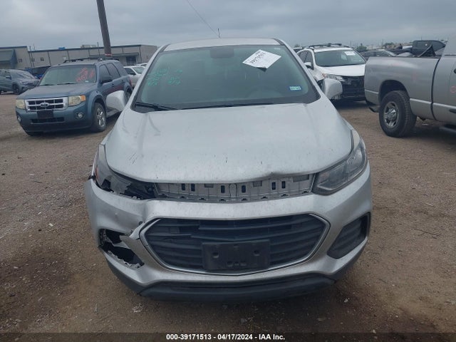 Chevrolet TRAX LS 2019 3GNCJKSB2KL380394 Image 12