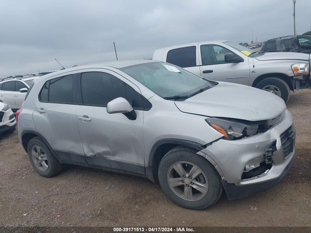 Chevrolet TRAX LS 2019 3GNCJKSB2KL380394 Image 13