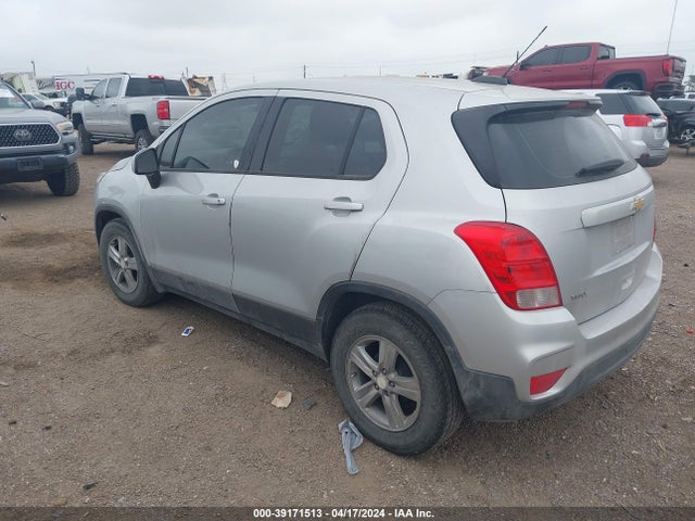 Chevrolet TRAX LS 2019 3GNCJKSB2KL380394 Image 3