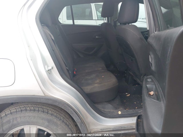 Chevrolet TRAX LS 2019 3GNCJKSB2KL380394 Image 8
