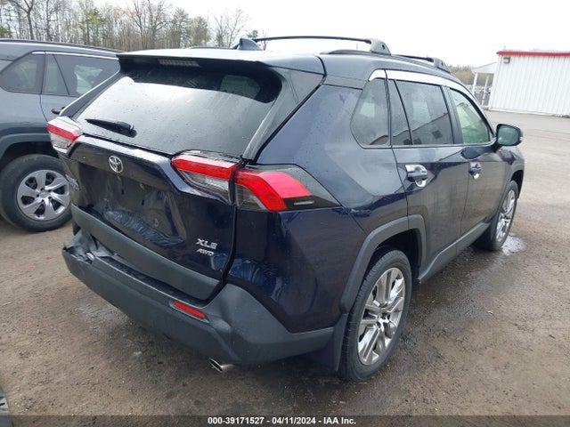 Toyota Rav4 Xle Premium 2021 JTMA1RFV8MD078307 Image 4