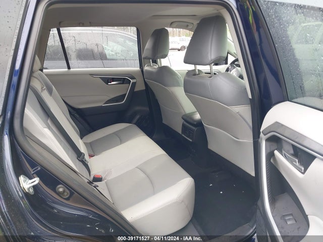Toyota Rav4 Xle Premium 2021 JTMA1RFV8MD078307 Image 8