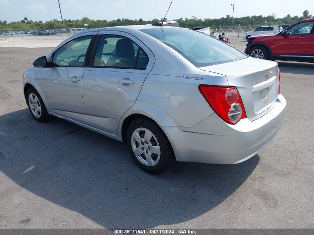 Chevrolet Sonic Ls Auto 2015 1G1JA5SHXF4140388 Image 3