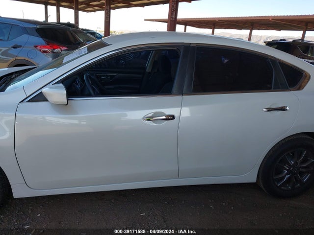 Nissan Altima 2.5 S 2015 1N4AL3APXFC469084 Image 14