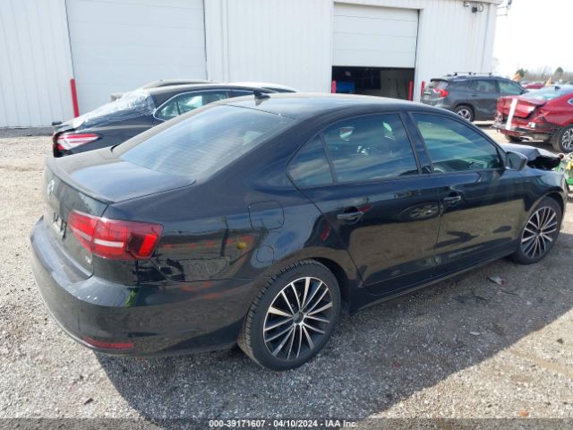 3VWD17AJ9GM414218 Volkswagen Jetta 1.8t Sport