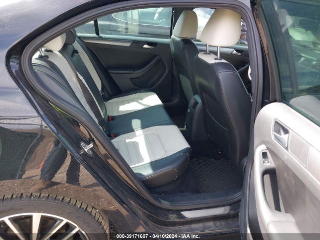 3VWD17AJ9GM414218 Volkswagen Jetta 1.8t Sport